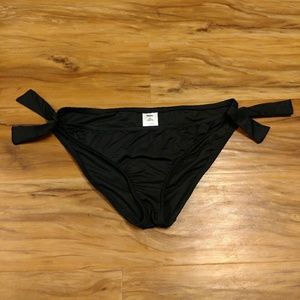 Black Bikini Bottoms ♠️